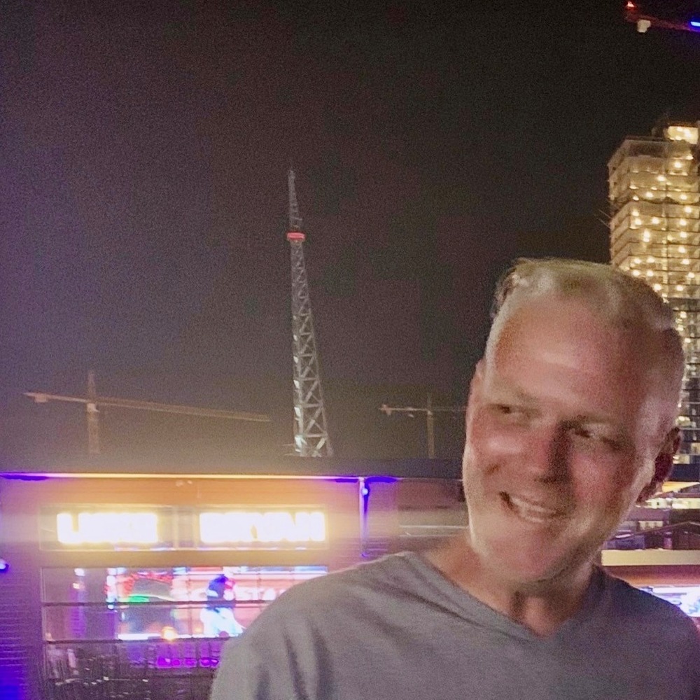 Meet your Posher, Bill